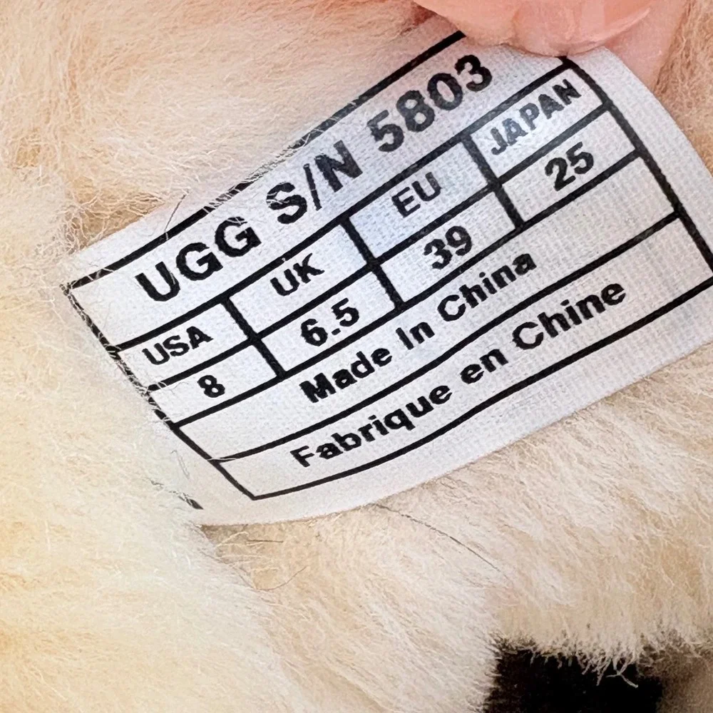 UGG Bailey Button Boots Womens Size‎ 8 Chestnut Brown Suede Sheepskin Warm Y2K